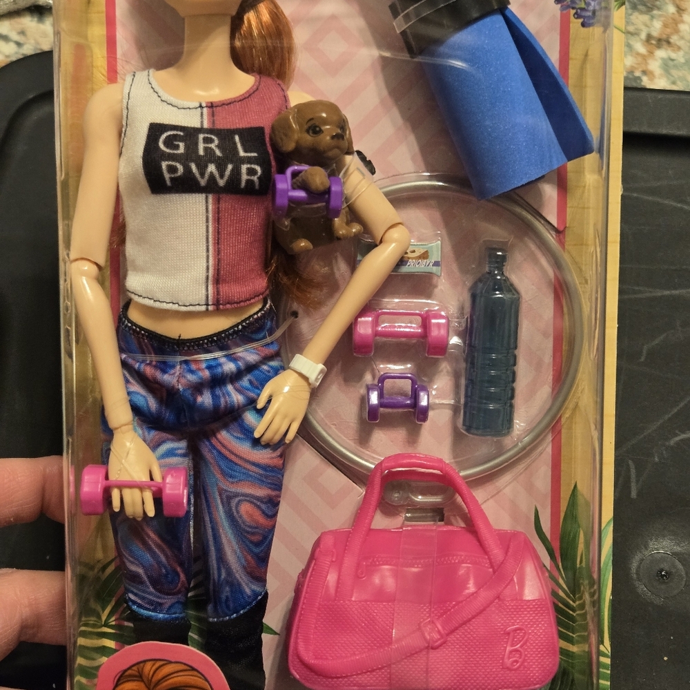 Barbie Fitness Doll With Red Hair And A Dog In Box Articulated Joints - Picture 4 of 6